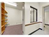 21211 Coburg Rd - Photo 11