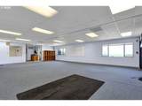 21211 Coburg Rd - Photo 38