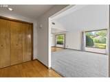 2204 158TH Ave - Photo 6