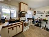 2188 Lombard St - Photo 17