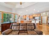 724 Lost Ln - Photo 3