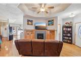 724 Lost Ln - Photo 4