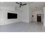 612 6TH St - Photo 10