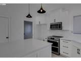 612 6TH St - Photo 14