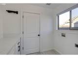 612 6TH St - Photo 16