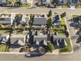 612 6TH St - Photo 40