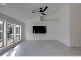 612 6TH St - Photo 9