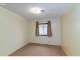 205 Schoneman Ave - Photo 27