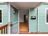 2132 Reedway St - Photo 5