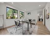 3884 Lake Grove Ave - Photo 20