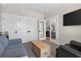 1020 33RD St - Photo 10