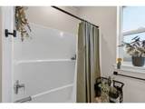 1020 33RD St - Photo 12