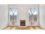 1631 Everett St - Photo 9