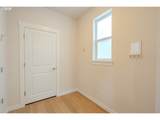 1128 33RD St - Photo 19