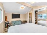 1777 Jantzen Ave - Photo 18