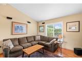 3007 N St - Photo 10