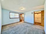 2715 31ST St - Photo 21