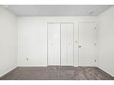 361 Pine St - Photo 15