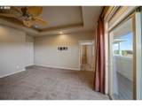 2049 Limestone Ave - Photo 32