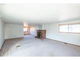 464 Clackamas Cir - Photo 15