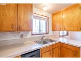 464 Clackamas Cir - Photo 8