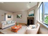 11953 Holgate Blvd - Photo 8