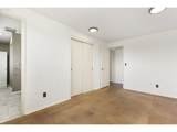 10418 Champoeg Rd - Photo 19