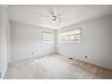 1207 Spruce St - Photo 16