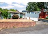 1207 Spruce St - Photo 3
