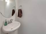 1819 Blueberry St - Photo 18