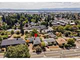 2609 Mcloughlin Blvd - Photo 18