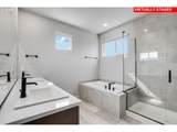 8706 Farrell St - Photo 29