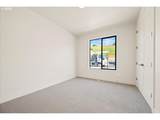 750 V St - Photo 32