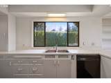 6108 Evergreen Blvd - Photo 11