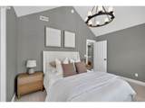 2527 Stimpson Ln - Photo 27