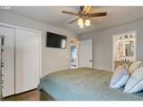 902 6TH St - Photo 10