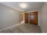 1112 Hurbert St - Photo 17