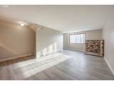 1112 Hurbert St - Photo 4