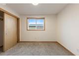 647 Oakwood Dr - Photo 18
