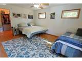 1575 Henry St - Photo 25