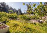 1575 Henry St - Photo 46