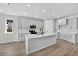 1024 31ST St - Photo 6