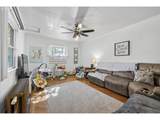 1610 Dewey Ave - Photo 38