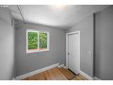 2111 Greenwood Ave - Photo 10