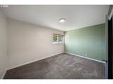 2111 Greenwood Ave - Photo 13