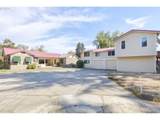 547 Oakdale Dr - Photo 11