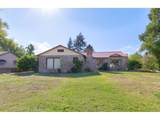 547 Oakdale Dr - Photo 2