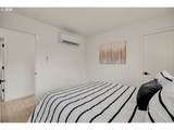 8067 Carlton St - Photo 24