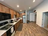 1690 Skyline Dr - Photo 12