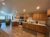 1690 Skyline Dr - Photo 14